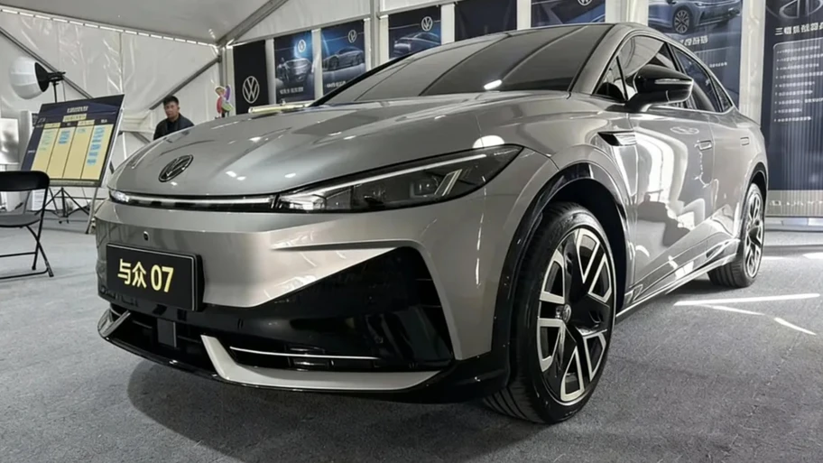 Volkswagen ID. Unyx 07 