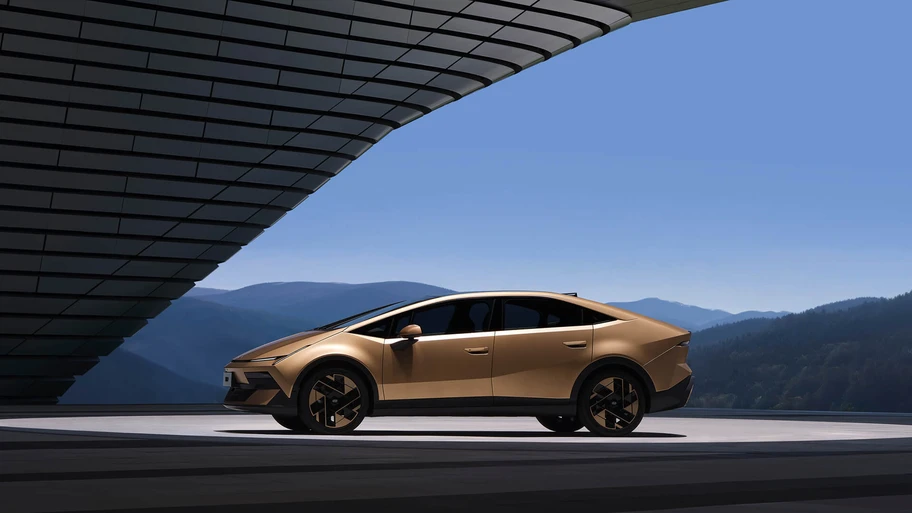 Hyundai Ioniq V