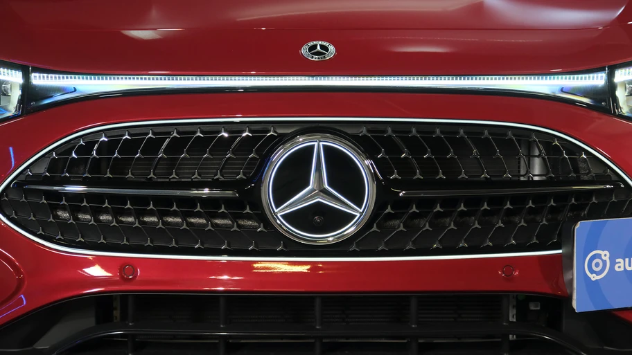 Mercedes-Benz