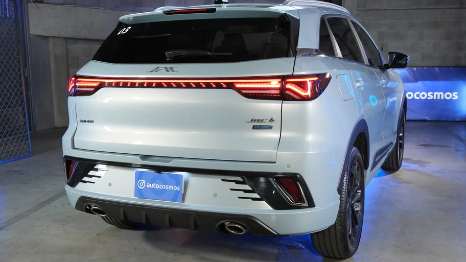 JAC 6 PHEV