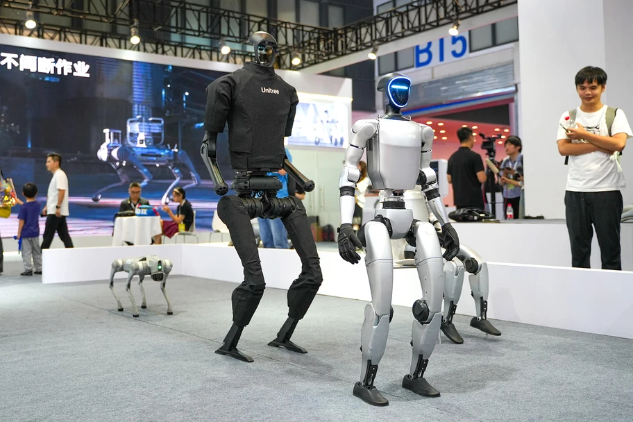 robots humanoides chinos