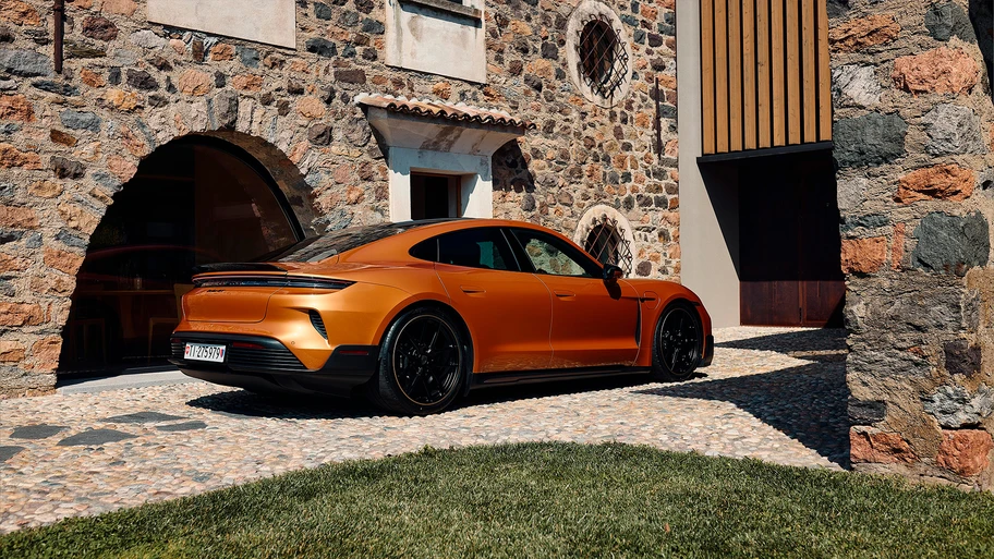 Taycan Turbo GT