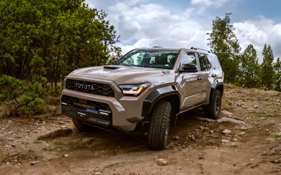 Toyota 4Runner 2025 - Autocosmos