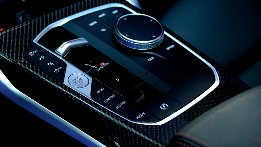 BMW M240i xDrive Carbon Edition