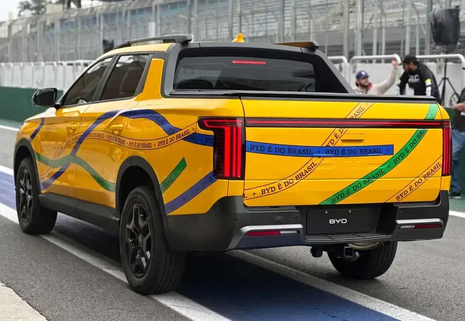 BYD Mako