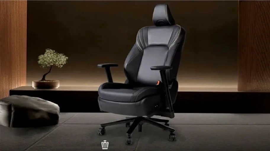 Toyota convierte el asiento del Crown en una exclusiva silla de oficina - Autocosmos