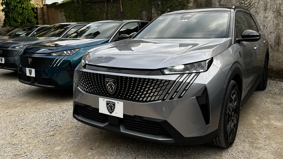 Peugeot 3008 y 5008