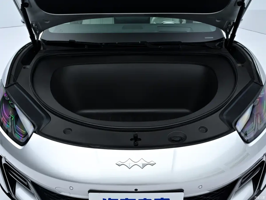 Formula S, los deportivos eléctricos de BYD para rivalizar con Tesla y Xiaomi - Autocosmos