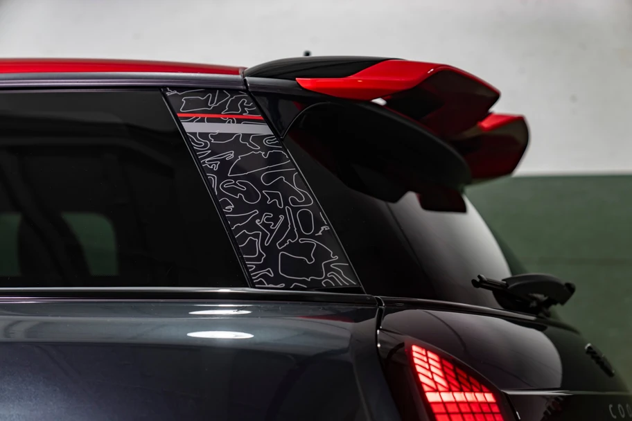 Mini John Cooper Works GP Inspired Edition llega a México, un homenaje al Mini más rápido - Autocosmos