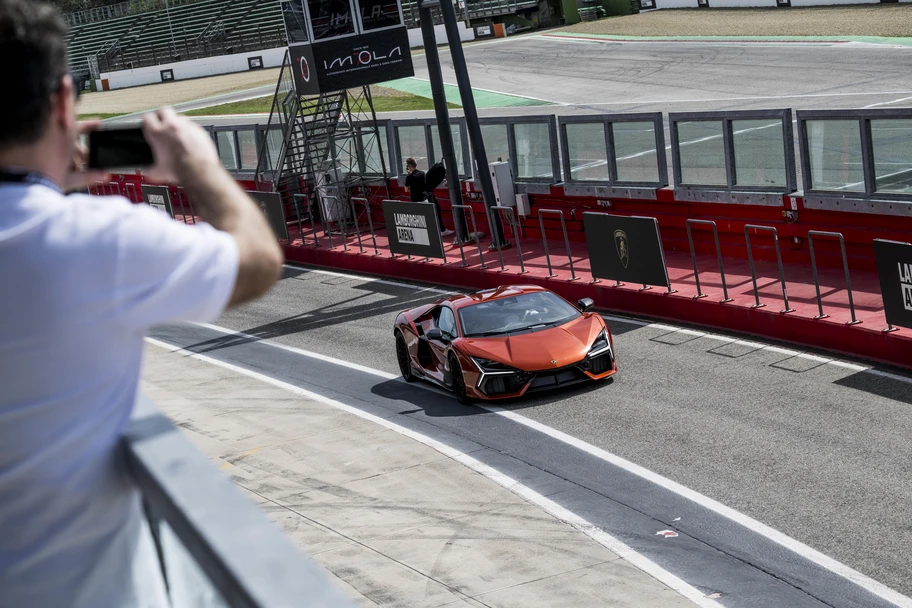 Lamborghini Arena 2026