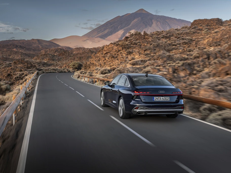 Audi A6 Sedán 2026 llega a México, más tecnológico, espacioso y eficiente - Autocosmos