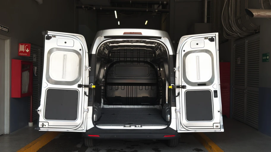 Chevrolet Express Max