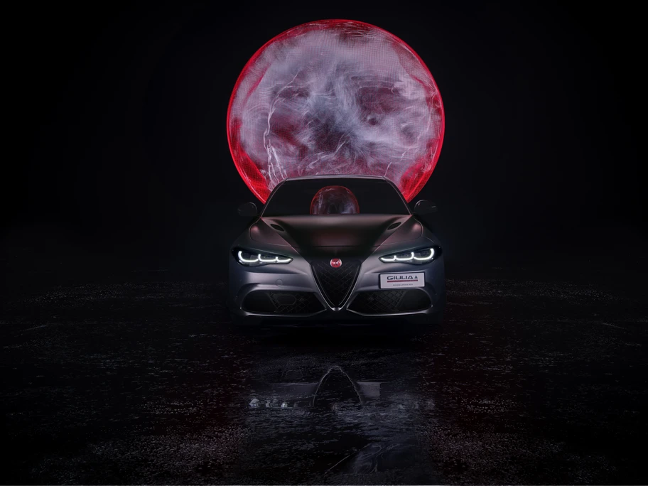 Giulia Quadrifoglio Luna Rossa