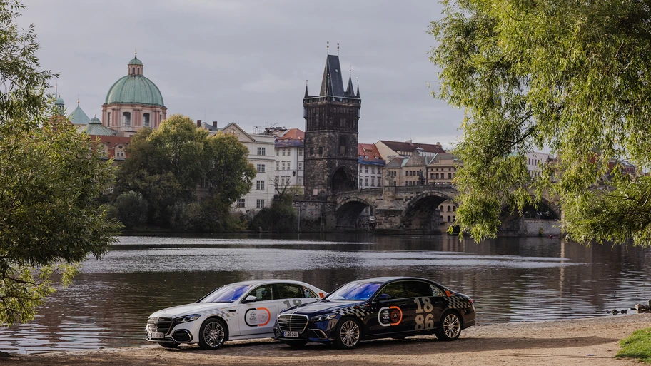 Mercedes-Benz