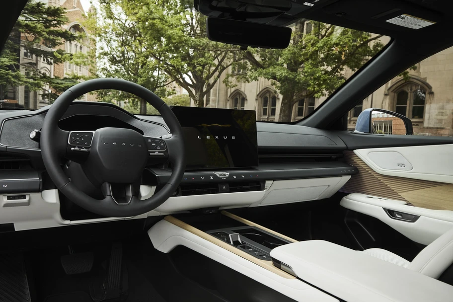 Lexus ES Hybrid 2027 llega a México: precio, potencia y equipamiento del sedán híbrido de lujo - Autocosmos