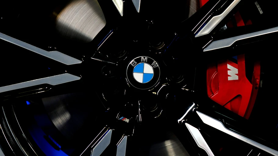 BMW M240i xDrive Carbon Edition