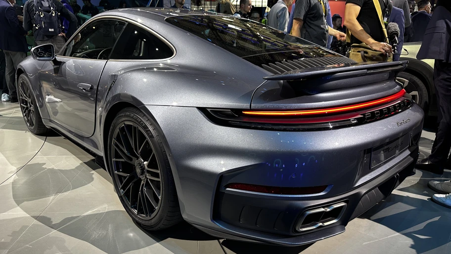 Porsche 911 Turbo S 2025 Autoshow
