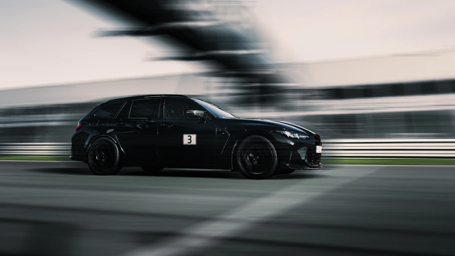 BMW M3 CS Touring