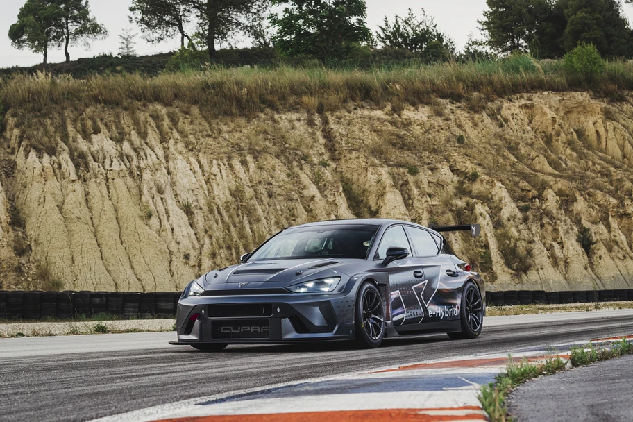 Cupra León VZ