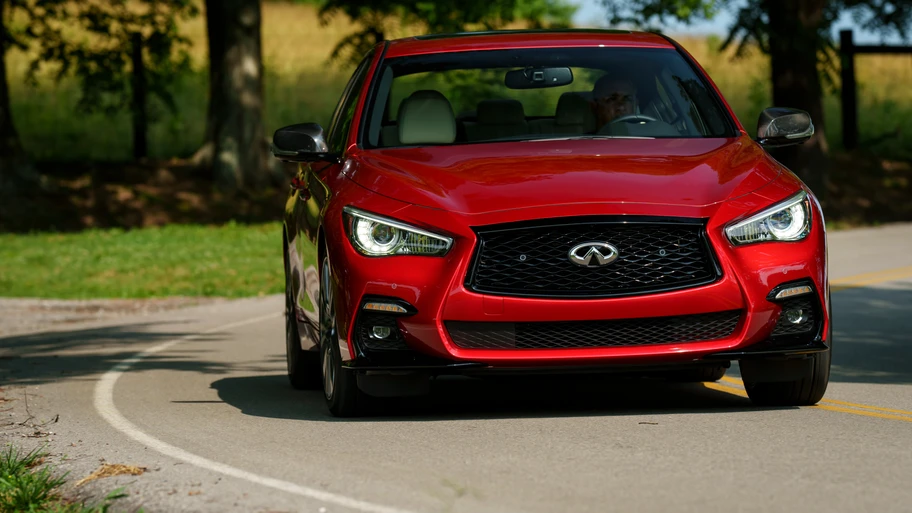 Infiniti Q50 S