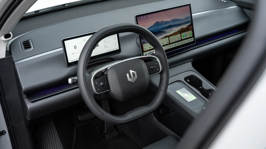 Leapmotor C10, primer contacto en Brasil - Autocosmos