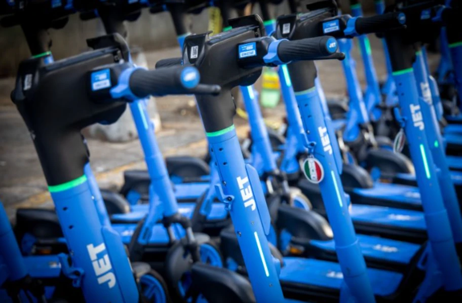 Scooters eléctricos en CDMX: se extiende el programa piloto y habrá nueva regulación - Autocosmos