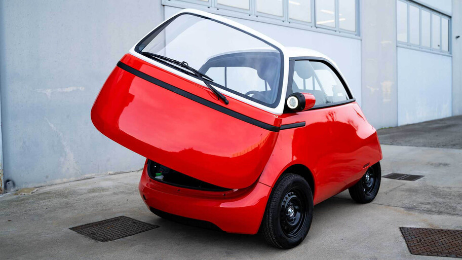  Microlino 2.0, el Isetta regresa como un auto 100% eléctrico