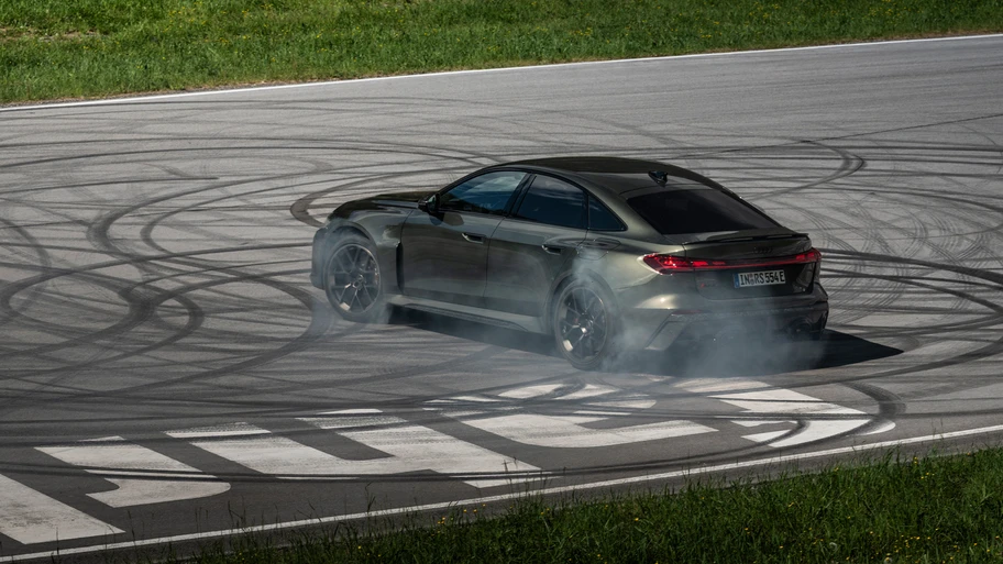 Audi RS5