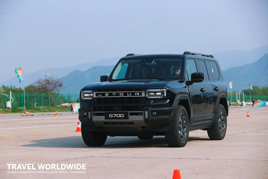 Jetour G700