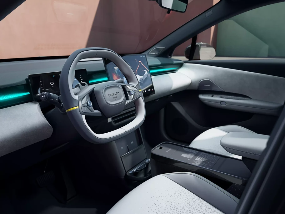 Lynk & Co 02