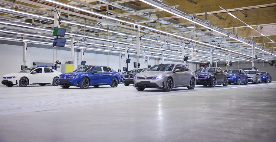 BMW i3 inicia producción en Alemania - Autocosmos