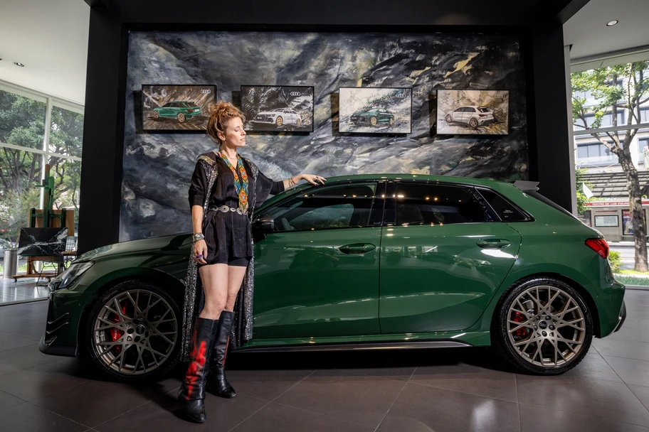 Audi RS 3 competition limited inspira una exhibición de arte en México - Autocosmos