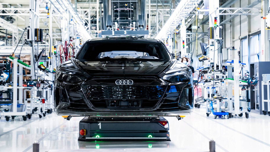Audi se suma al cierre de ventas de los motores a combustión
