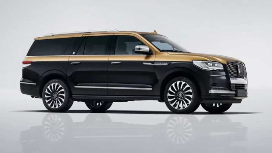 Lincoln Navigator Black Gold 2024, A Special Edition For China