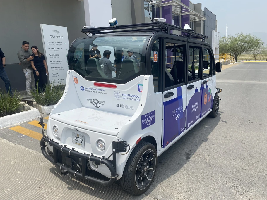 Mia, el minibus autónomo de Clarios y el Tec de Monterrey - Autocosmos