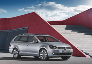 Volkswagen presenta el Vento Variant 2010