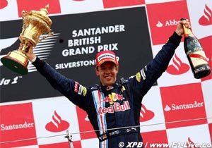 Vettel logra su tercer triunfo en la Fórmula 1