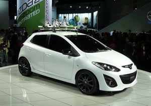 Mazda 2 2011 se presenta en Los Ángeles 2009