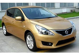 Nuevo Nissan Versa hatchback 2012, foto espía