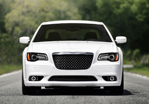 Chrysler 300 SRT8 2012 debuta en el Salón de Nueva York