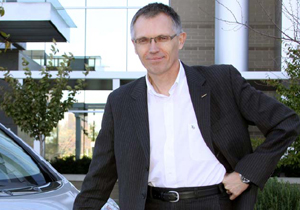 Carlos Tavares es nombrado responsable de operaciones de Renault