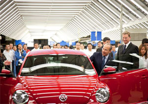 Inicia la producción del nuevo Volkswagen Beetle 2012