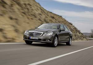 Mercedes-Benz líder del mercado de alta gama