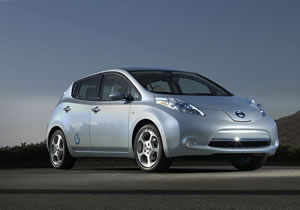 El auto totalmente eléctrico Nissan Leaf costará desde 25.280 dólares
