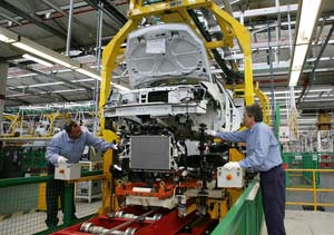 La producción y exportación de autos sigue en alza