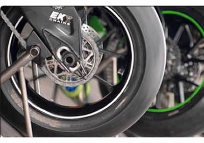 Bridgestone valora los cambios en la reglamentación de los neumáticos