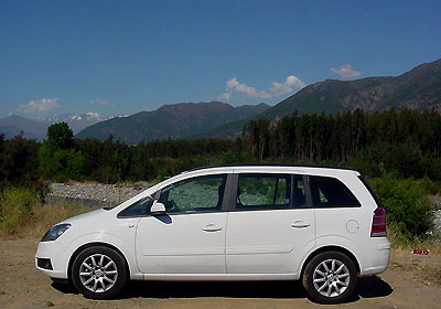 Probamos la Chevrolet Zafira Enjoy 1.9 Diésel Aut: Nuevo diseño, igual de revolucionaria