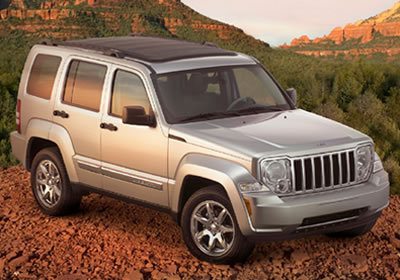 De visita en el Auto Show de NY; la Totalmente nueva Jeep Liberty 2008