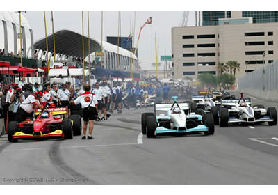 La Champ Car se dirige a Long Beach California
