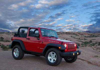 Chrysler llama a revisión el Wrangler y Nitro